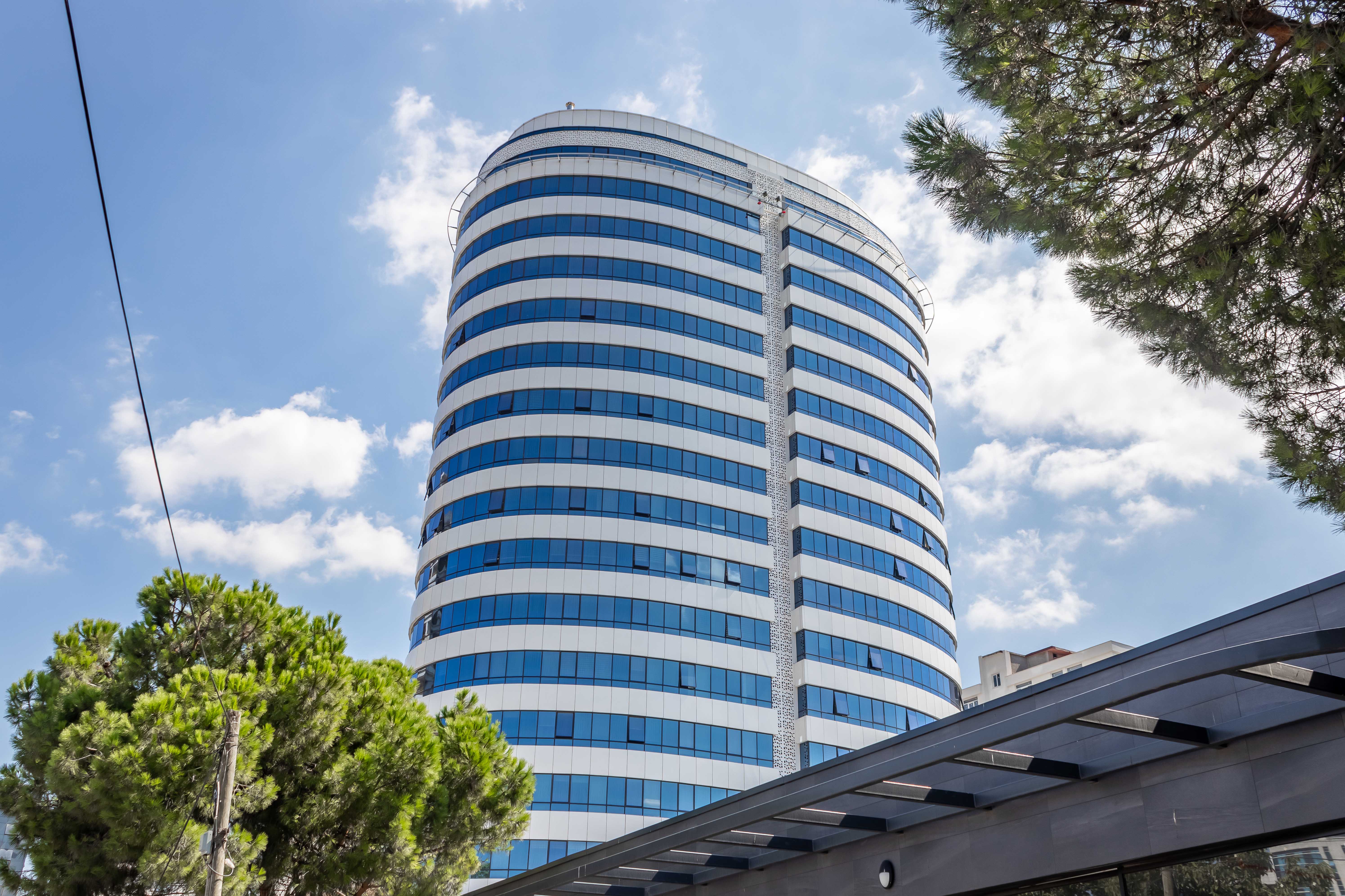 Kazdal Hukuk Burosu binasi - Kartal, Istanbul